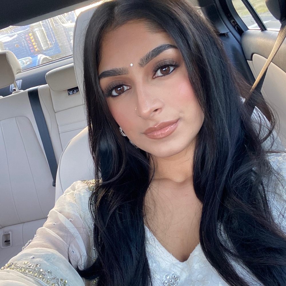 Meet your Posher, Sharan
